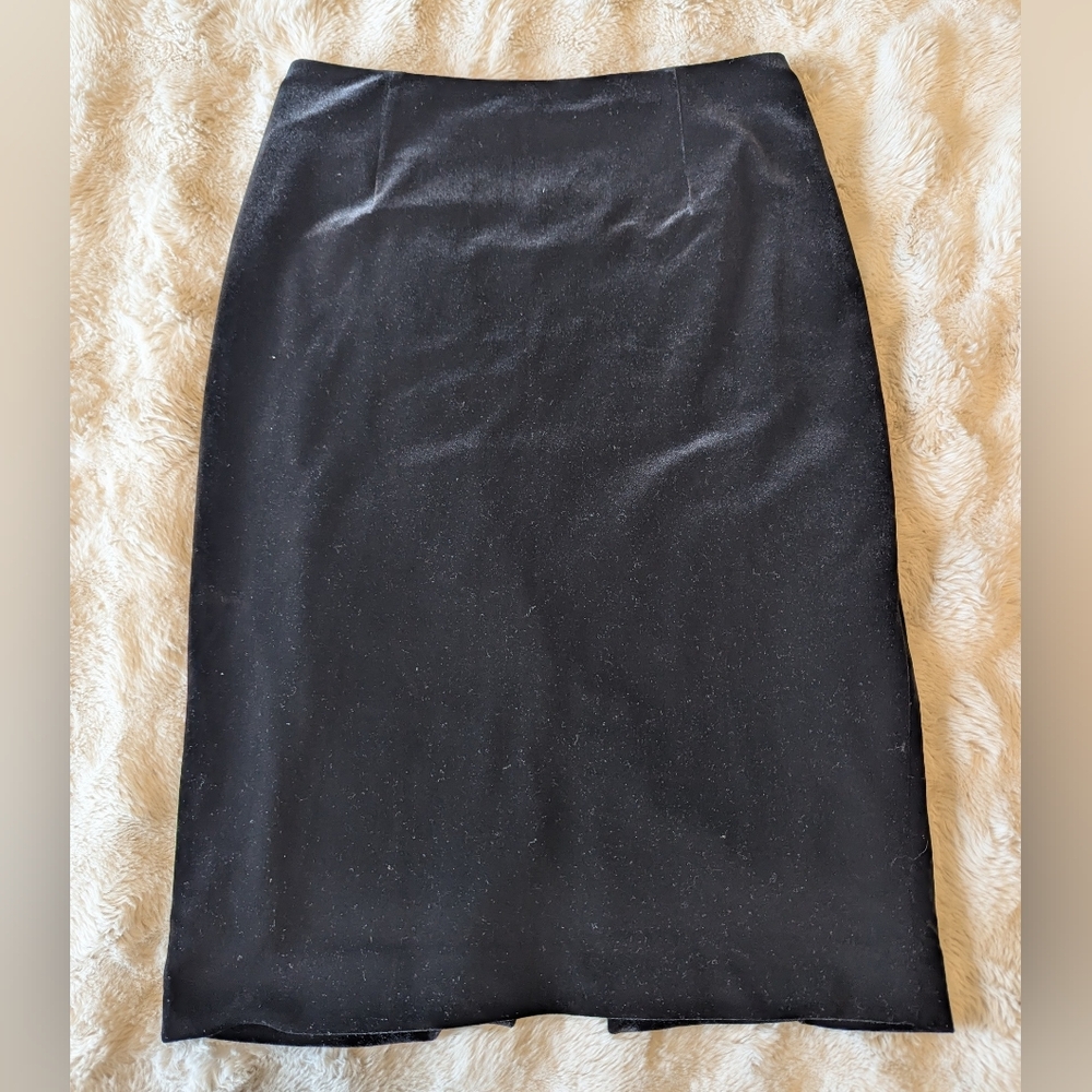 White House Black Market Black Velvet Pencil Skirt - Picture 2 of 5